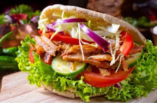Döner oder Dürüm: Welcher hat mehr Kalorien und warum?