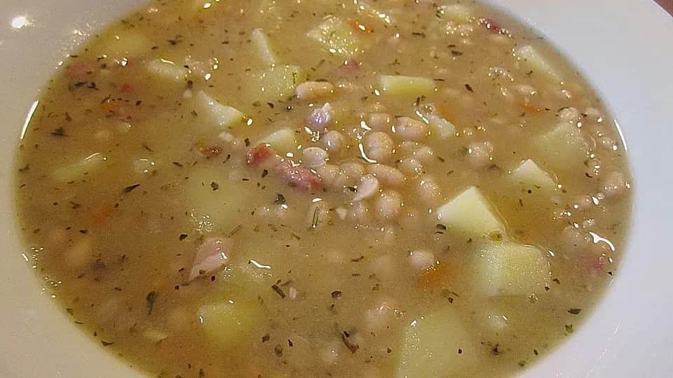 Die besten Gewürze für weiße Bohnensuppe: So gelingt der Geschmack